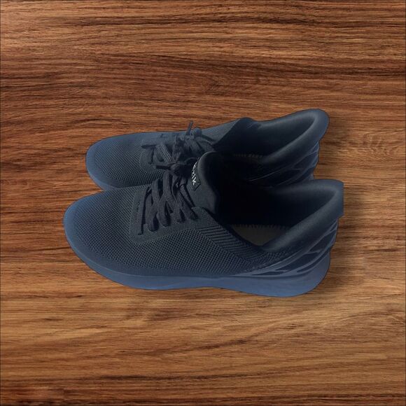 Kizik Unisex Black Athletic Hands-Free Labs Running Shoes Size M\'s 9.5/W\'s 11